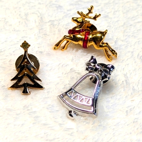 Vintage Avon Christmas / Holiday Themed Tac Pins - Picture 5 of 5